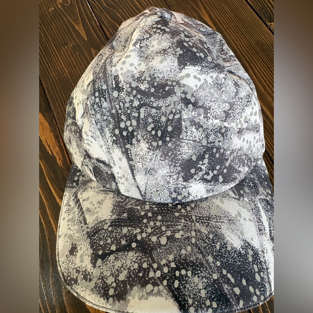 Lululemon Running Hat